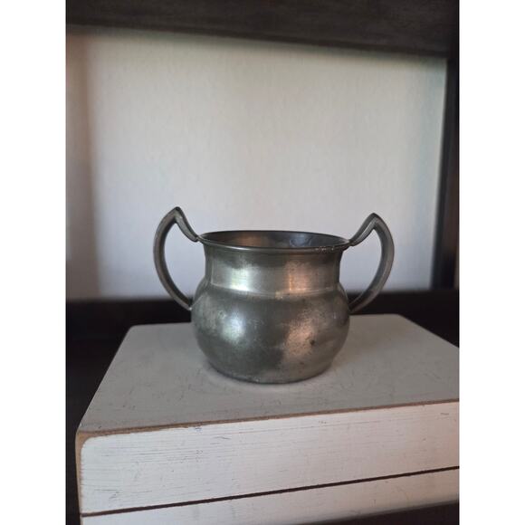 Jennings Brothers Minuet Pewter Creamer & Sugar Set Vintage Early Americana - Picture 6 of 9